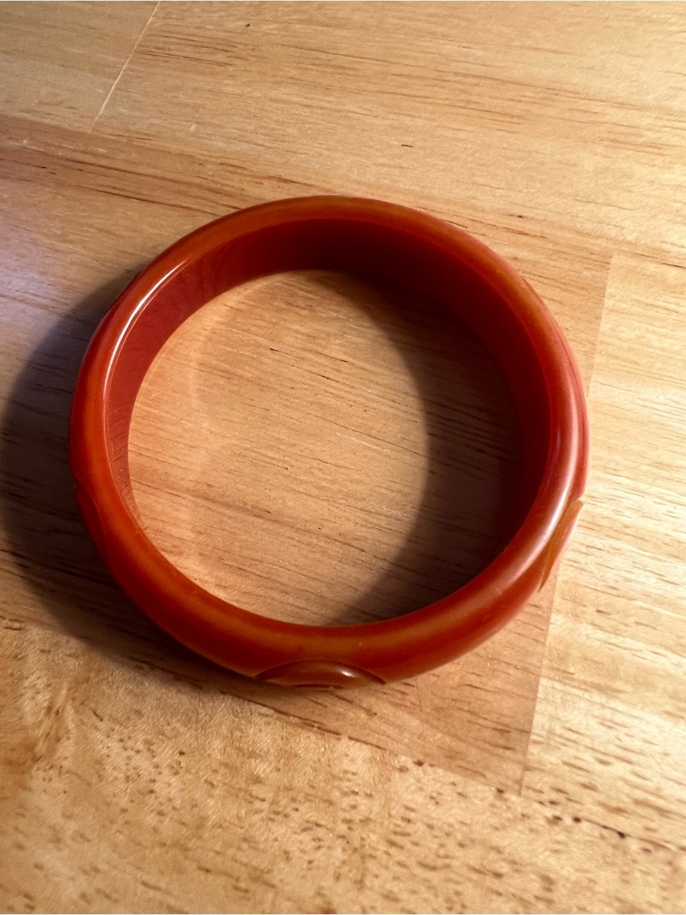 Carved bracelet - Picture 2 of 2
